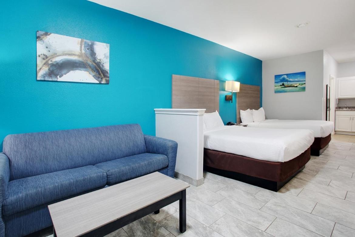 2 Queen Deluxe Suite - Handicap Accessible,1646917670:JPEG